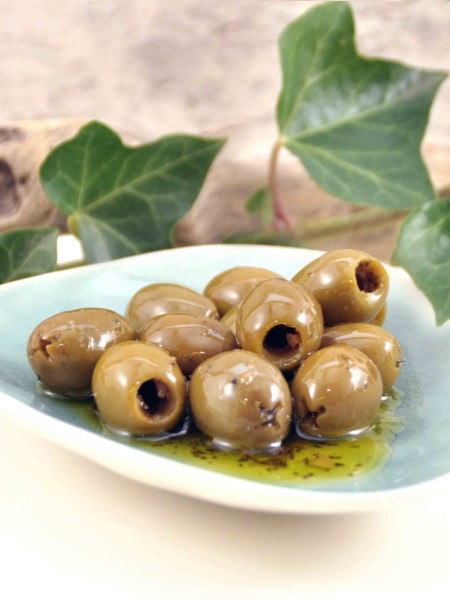 Grüne Bio Oliven - ohne Stein - in Olivenöl mit Kräuter und Knoblauch